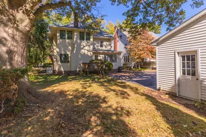 1513 E Grove Street, Bloomington, IL 61701 - Photo 40