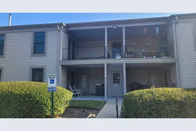 1800 Fayette Walk #E, Hoffman Estates, IL 60169 - Photo 1