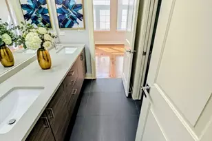 544 E 46th Pl, Chicago, IL 60653 - Photo 14