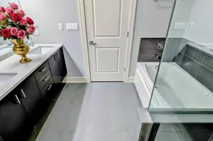 544 E 46th Pl, Chicago, IL 60653 - Photo 10