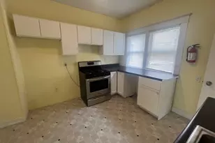 312 N 5th Ave, Kankakee, IL 60901 - Photo 8