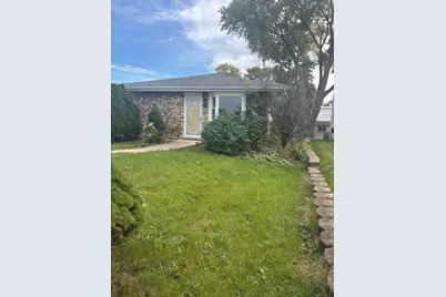 15925 Lockwood Avenue S, Oak Forest, IL 60452 - Photo 2