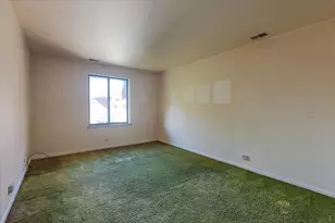 820 Elder Rd, Homewood, IL 60430 - Photo 10