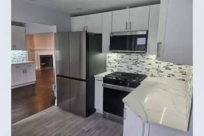 808 Indian Road, Glenview, IL 60025 - Photo 2