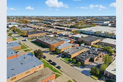 1425 Louis Avenue, Elk Grove Village, IL 60007 - Photo 2