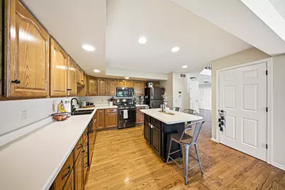 1212 Bellevue Drive, Dekalb, IL 60115 - Photo 6