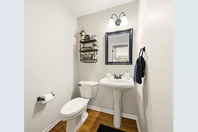 1212 Bellevue Drive, Dekalb, IL 60115 - Photo 10