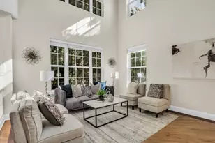 418 Bay Tree Cir, Vernon Hills, IL 60061 - Photo 8