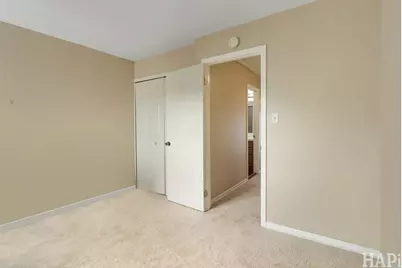 435 Meadow Green Lane, Round Lake Beach, IL 60073 - Photo 14