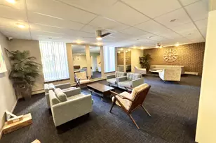 1321 S Finley Rd, Lombard, IL 60148 - Photo 2