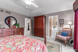 611 Pine St, Sugar Grove, IL 60554 - Photo 22