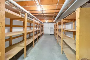 12434 W Van Ct, Beach Park, IL 60099 - Photo 20