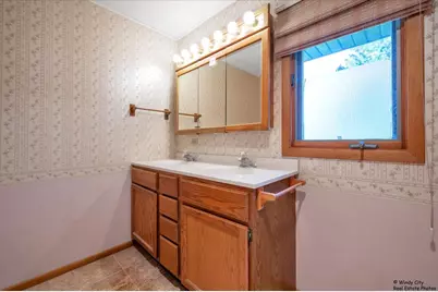 12434 W Van Court, Beach Park, IL 60099 - Photo 16