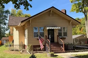 705 State St, Yorkville, IL 60560 - Photo 2