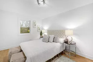 3801 Kirk St, Skokie, IL 60076 - Photo 10