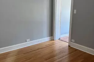 6231 N Francisco Ave, Chicago, IL 60659 - Photo 10