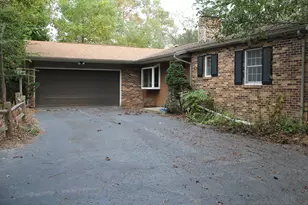 13279 Lovers Lane Rd, Princeton, IL 61356 - Photo 1