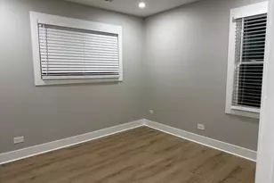 318 Shabbona Dr, Park Forest, IL 60466 - Photo 16