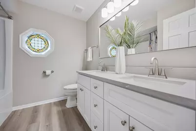 201 N Cambridge Drive, Geneva, IL 60134 - Photo 26