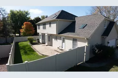 201 N Cambridge Drive, Geneva, IL 60134 - Photo 38