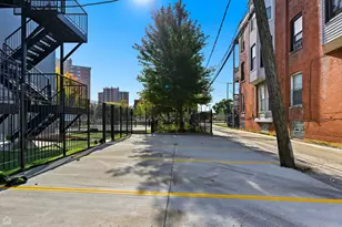 3900 S Lake Park Ave, Chicago, IL 60653 - Photo 24