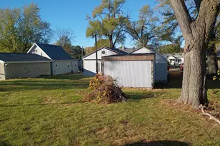 513 W 7th St, Rock Falls, IL 61071 - Photo 20