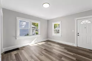 1704 W Church St, Champaign, IL 61821 - Photo 6