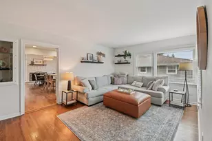 1024 Blanchard St, Downers Grove, IL 60516 - Photo 2