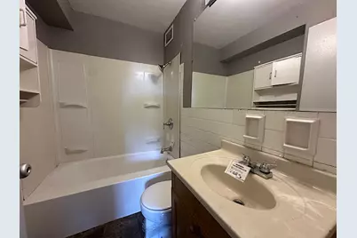 3950 N Lake Shore Drive #523D, Chicago, IL 60613 - Photo 12