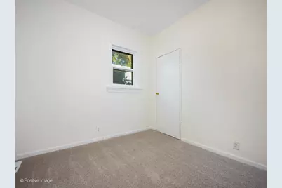 547 S Martin Luther King Jr Avenue, Waukegan, IL 60085 - Photo 18