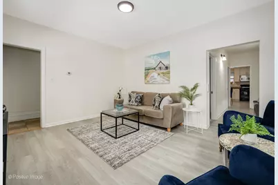 547 S Martin Luther King Jr Avenue, Waukegan, IL 60085 - Photo 4