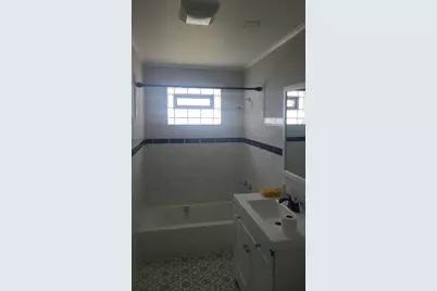 8132 S Kilbourn Avenue, Chicago, IL 60652 - Photo 8