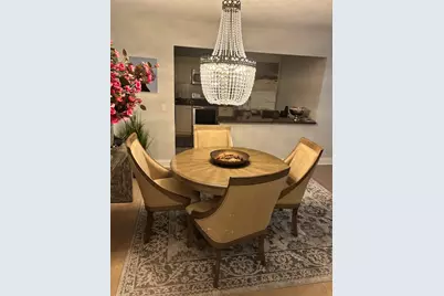 110 E Delaware Place #2003, Chicago, IL 60611 - Photo 8