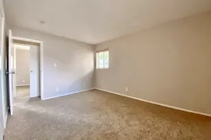 317 E Schaumburg Rd, Streamwood, IL 60107 - Photo 14