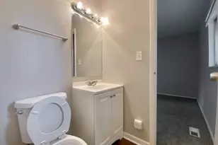 317 E Schaumburg Rd, Streamwood, IL 60107 - Photo 20