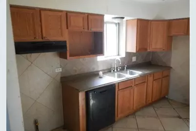 7737 S Champlain Avenue, Chicago, IL 60619 - Photo 8