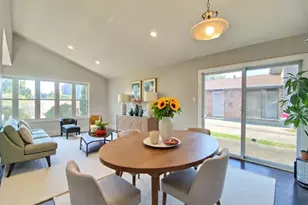 20073 Park Ave, Lynwood, IL 60411 - Photo 8