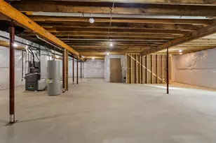 713 Wheatley Dr, Mahomet, IL 61853 - Photo 30