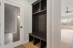 713 Wheatley Dr, Mahomet, IL 61853 - Photo 28