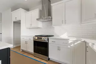 713 Wheatley Dr, Mahomet, IL 61853 - Photo 10