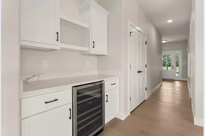 713 Wheatley Drive, Mahomet, IL 61853 - Photo 4