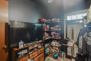 1365 Newcastle Ln, Hoffman Estates, IL 60169 - Photo 12