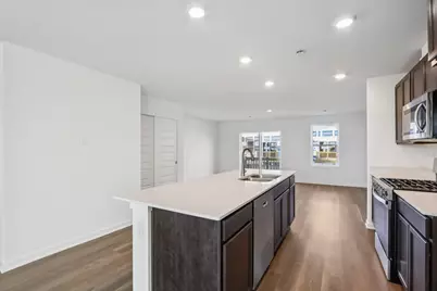 871 Briar Glen Court, Hampshire, IL 60140 - Photo 6