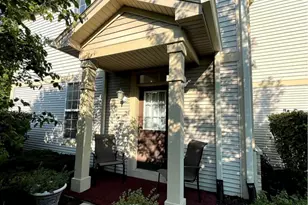 2326 Sunshine Ln, Aurora, IL 60503 - Photo 1