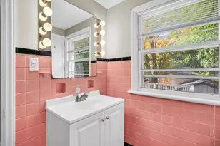 910 W Springfield Ave, Champaign, IL 61821 - Photo 30