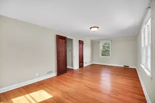 910 W Springfield Ave, Champaign, IL 61821 - Photo 26