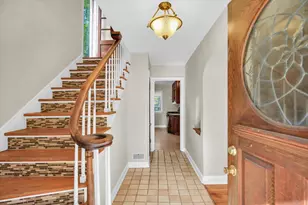 910 W Springfield Ave, Champaign, IL 61821 - Photo 6