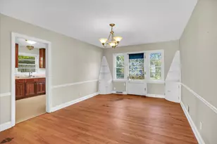 910 W Springfield Ave, Champaign, IL 61821 - Photo 16