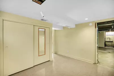 910 W Springfield Avenue, Champaign, IL 61821 - Photo 36