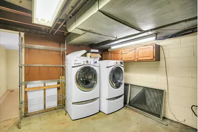 910 W Springfield Avenue, Champaign, IL 61821 - Photo 38